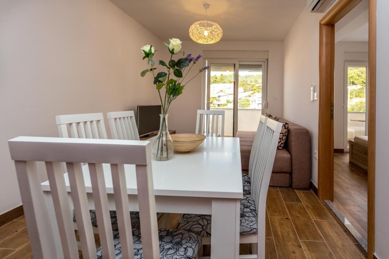 Holiday Home كومارنا المظهر الخارجي الصورة