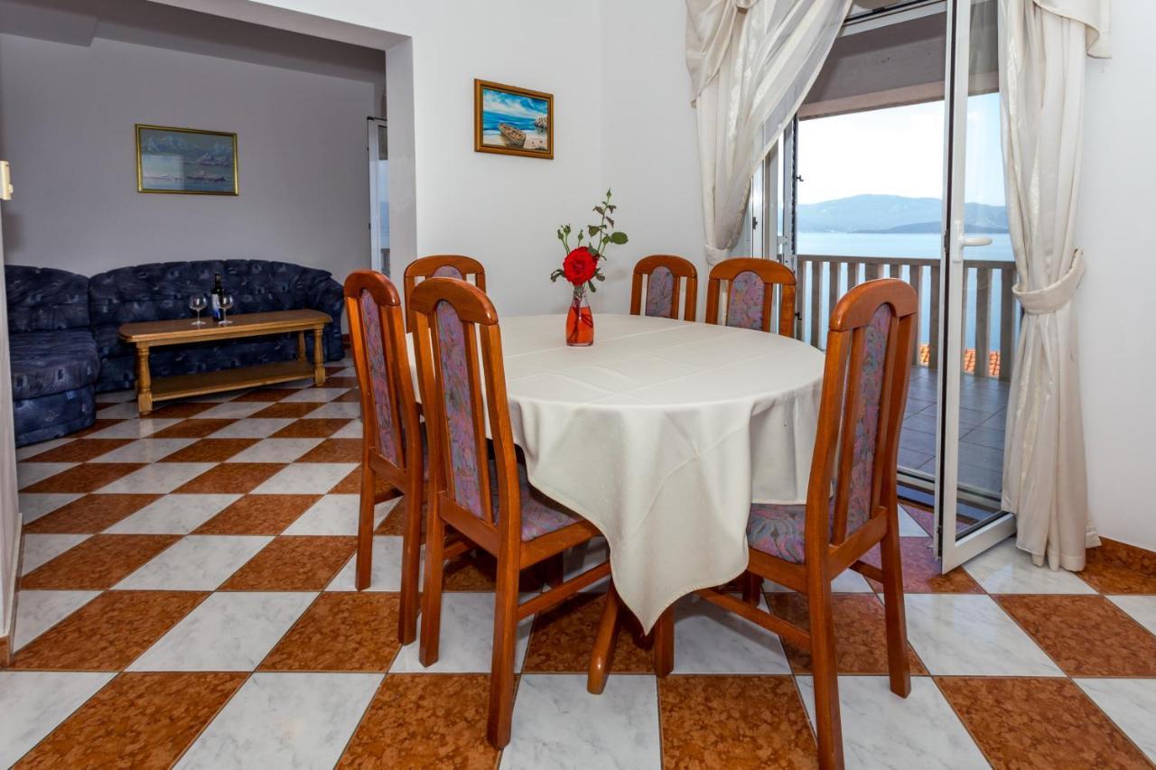Holiday Home كومارنا المظهر الخارجي الصورة