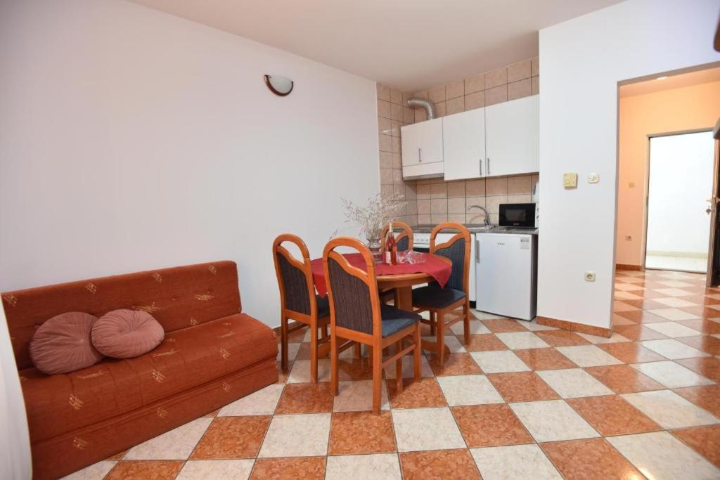Holiday Home كومارنا المظهر الخارجي الصورة